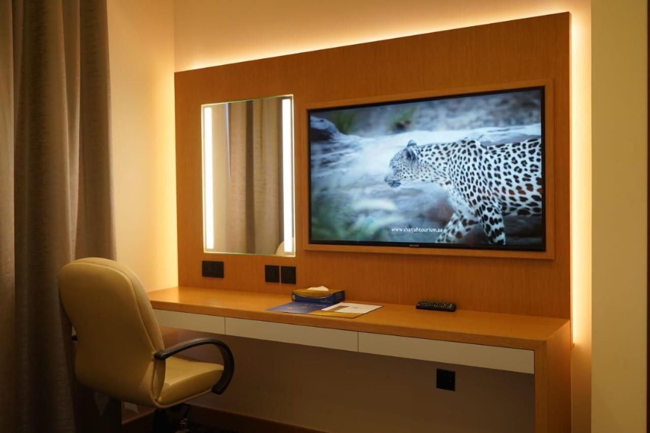 Al Hayat Hotel Sharjah Eksteriør billede