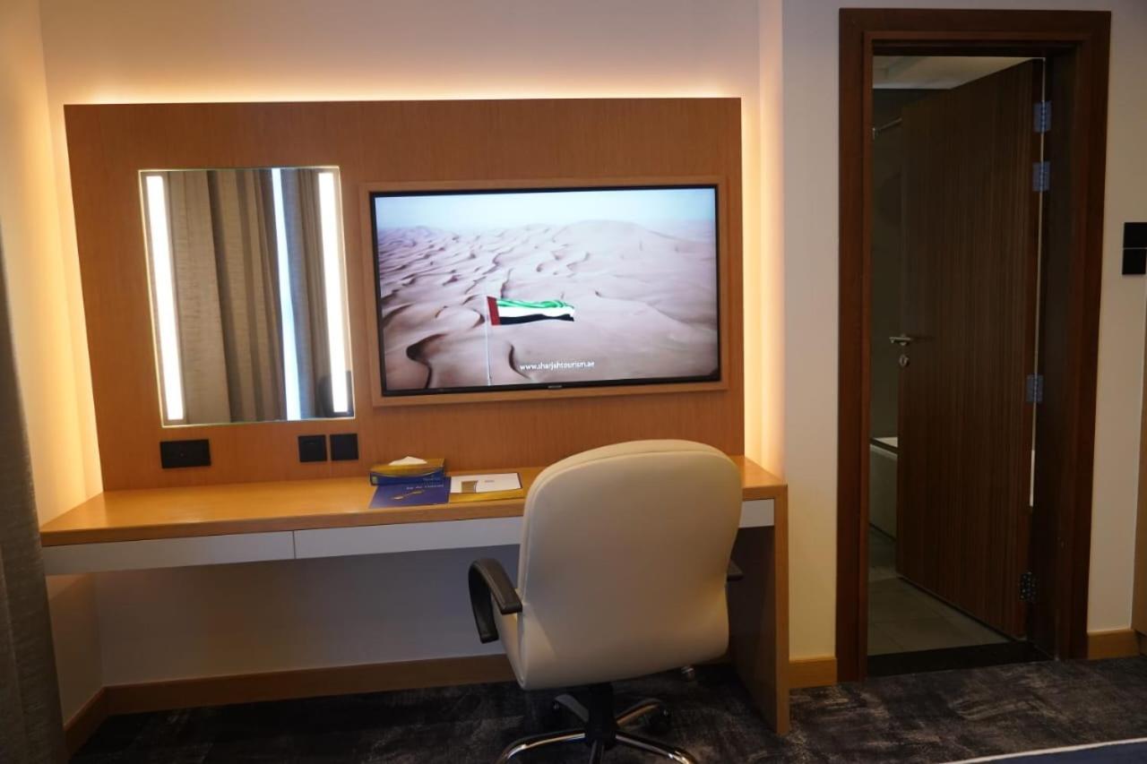 Al Hayat Hotel Sharjah Eksteriør billede